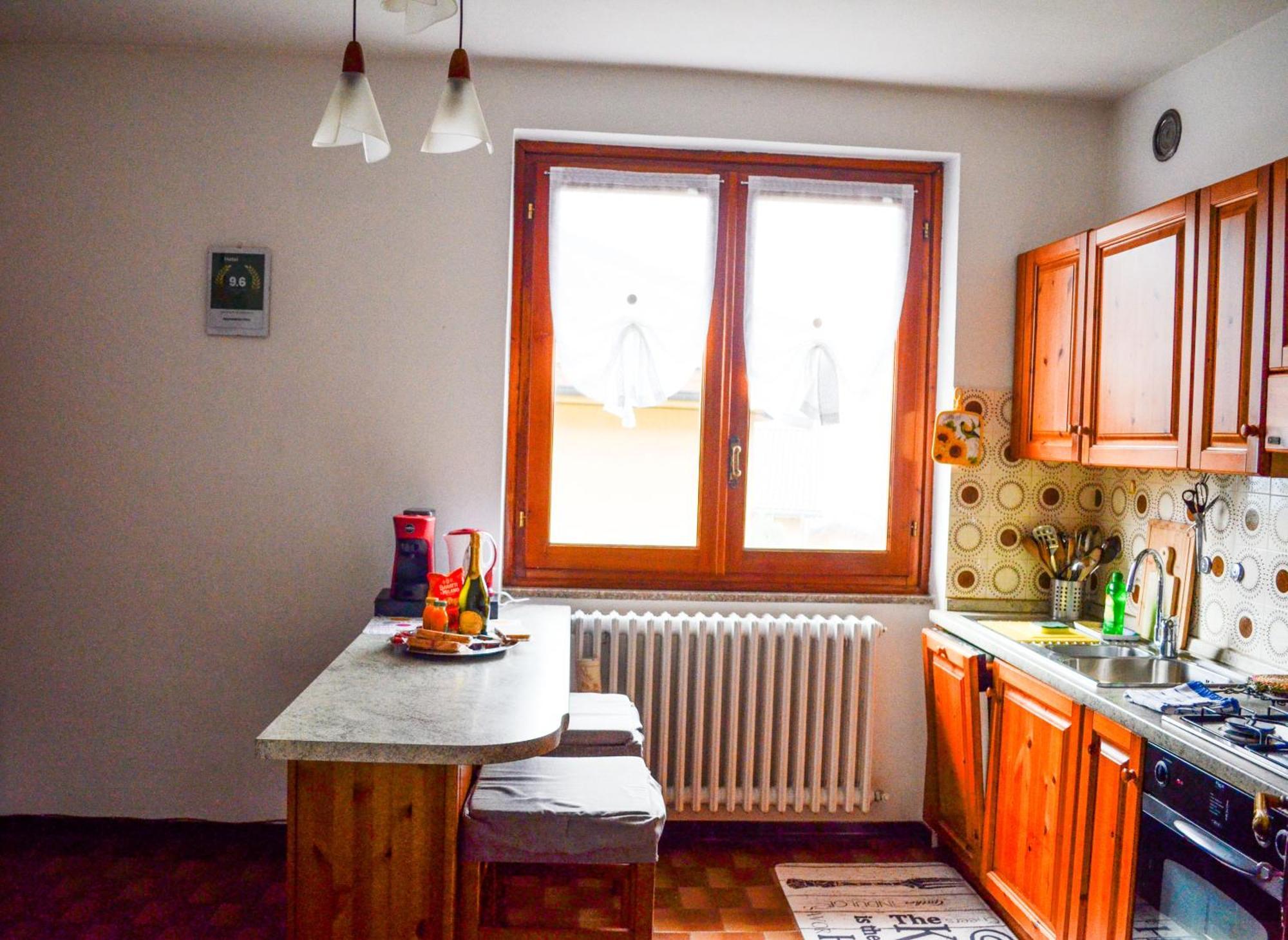 Apartment L'Ulivo Lake View Private Road 5 Kilometers From Varenna Lierna Dış mekan fotoğraf